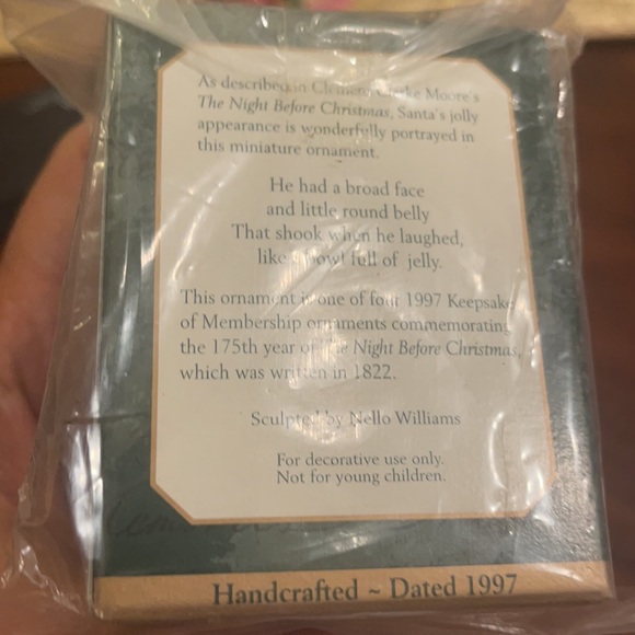 Hallmark NWT Jolly Old Santa Ornament 1997! - Picture 2 of 2
